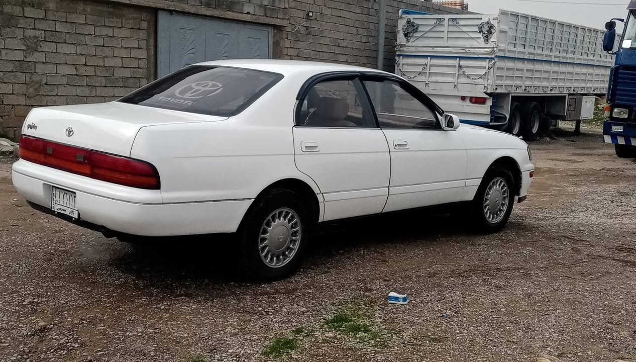 بطه 1993
السعر ٥٥ وبيها مجال قليل
سيارة تواير جديد
طخم جديد 
محرك شرط
شرط التحويل
سيارة مصبوغه عام مكفولة من الكص والگلب

رقم الهاتف:  ***********
