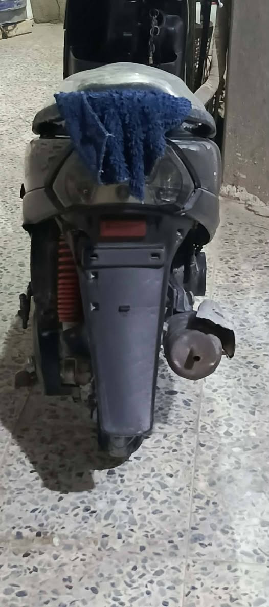 شنو اليوم ماكس عدله للبيع كامل مواصفات شلعه ومعدل طياره مكينه مامفتوحه بلاد الدراجه خرسه كهربايات كله شغاله اشاير قفل ستيرن شغال المكان بابل السعر 450 وبيها مجال للستفسار  ***********
