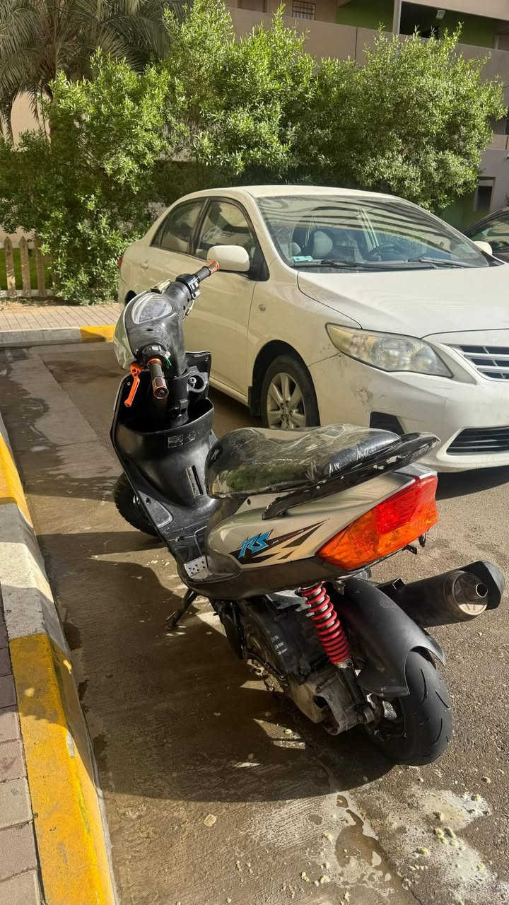 سلام عليكم ماكس عدله للبيع
دراجه نضيفه شغاله سلف هندر سواد مال هندر موجود دراجه ناعمه بيه 
يدات بريك رياضي وصدر امامي وصالنصه هم رياضي 
السعر 475وبيه مجال مكاني بغداد بسمايه..
رقمي ***********+وتساب🩵.
