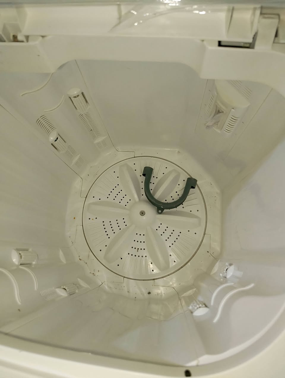 مستخدم قليل برفاب نحاس ماطورات  اصلي الغني بالمتانه ١٥ ك 80الف مع التوصيل بغداد فقط  شرط تغسلي وتقتنعي يله تاخذيهه نضافه فول مراسله الصفحه او الاتصال ***********عنوان بغداد الشعب  تصفيه محل
