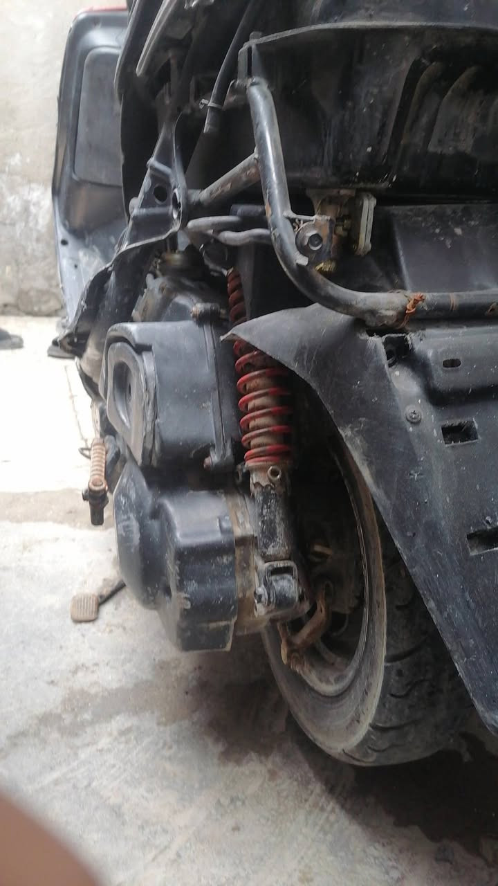 كوم حديد مكان الامين الثاني ***********؛؛سعر ٦٠ قفل
