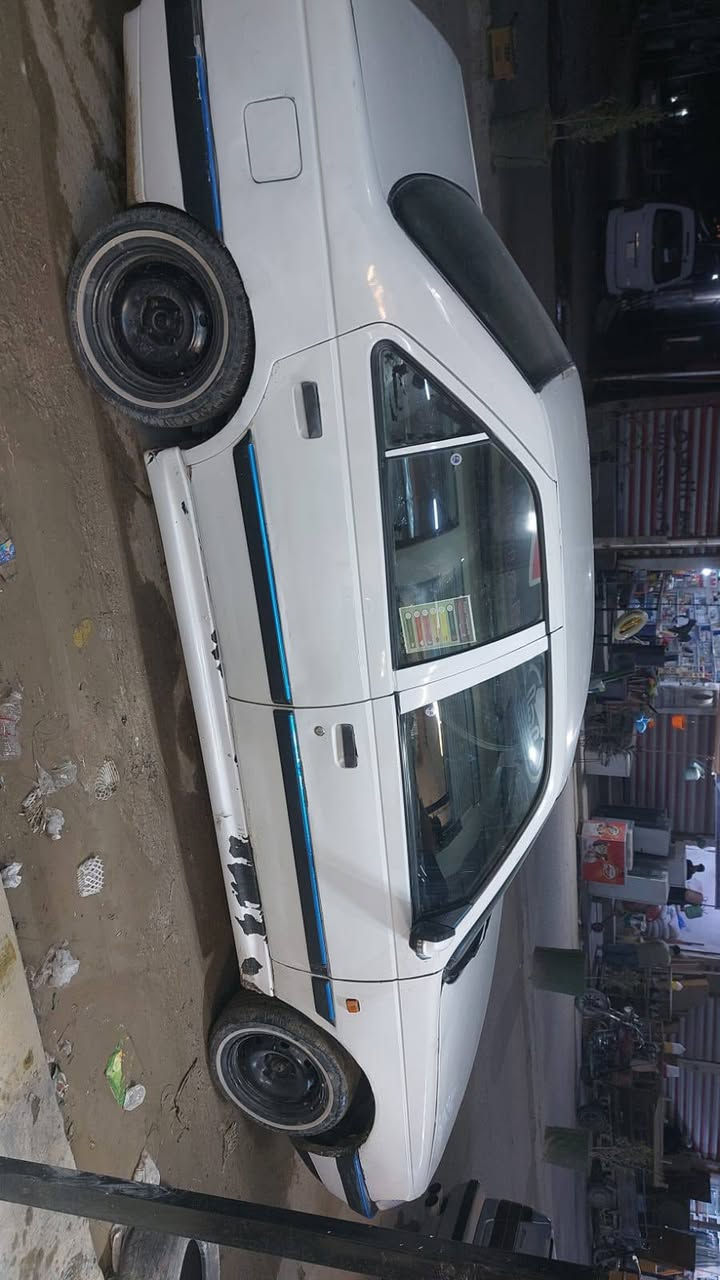 للبيع 405 كير ومكينه كفاله حداديه حلوه سياره مداور شرط ***********
