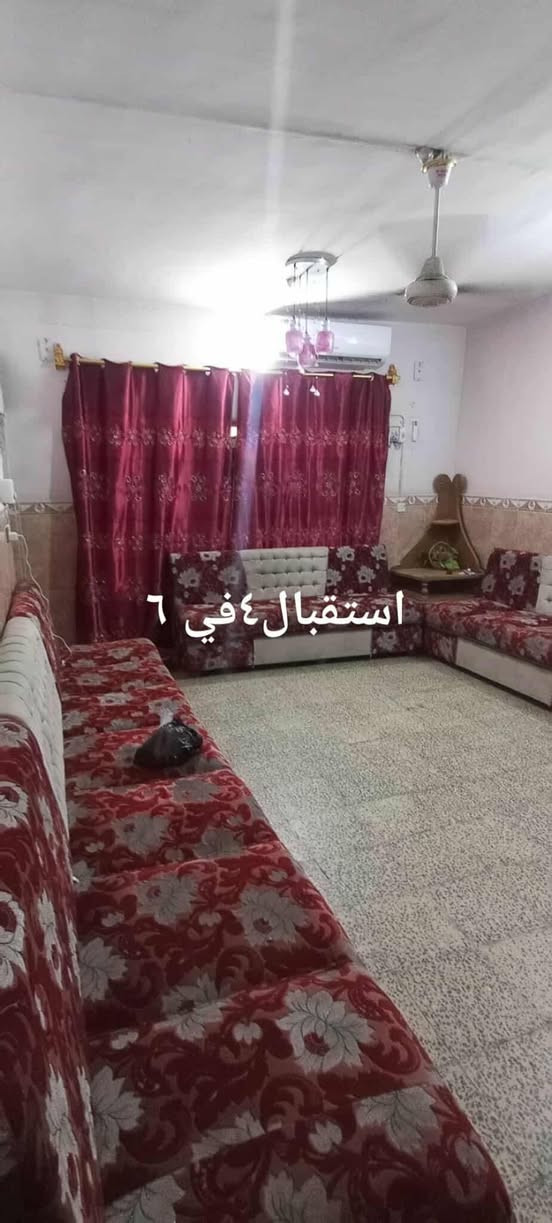 السلام عليكم بيت ١٥٠م انوار الصدر بالمنطقه جيران علي دالي طابقين الأول استقبال +هول +غرفة نوم +مطبخ +طارمه كبيره +صحيات الطابق الثاني ٤ غرف نوم ٤في ٥ +مطبخ +هول +صحيات مع سطح ١٥٠م البيت صب طابقين ت ***********
