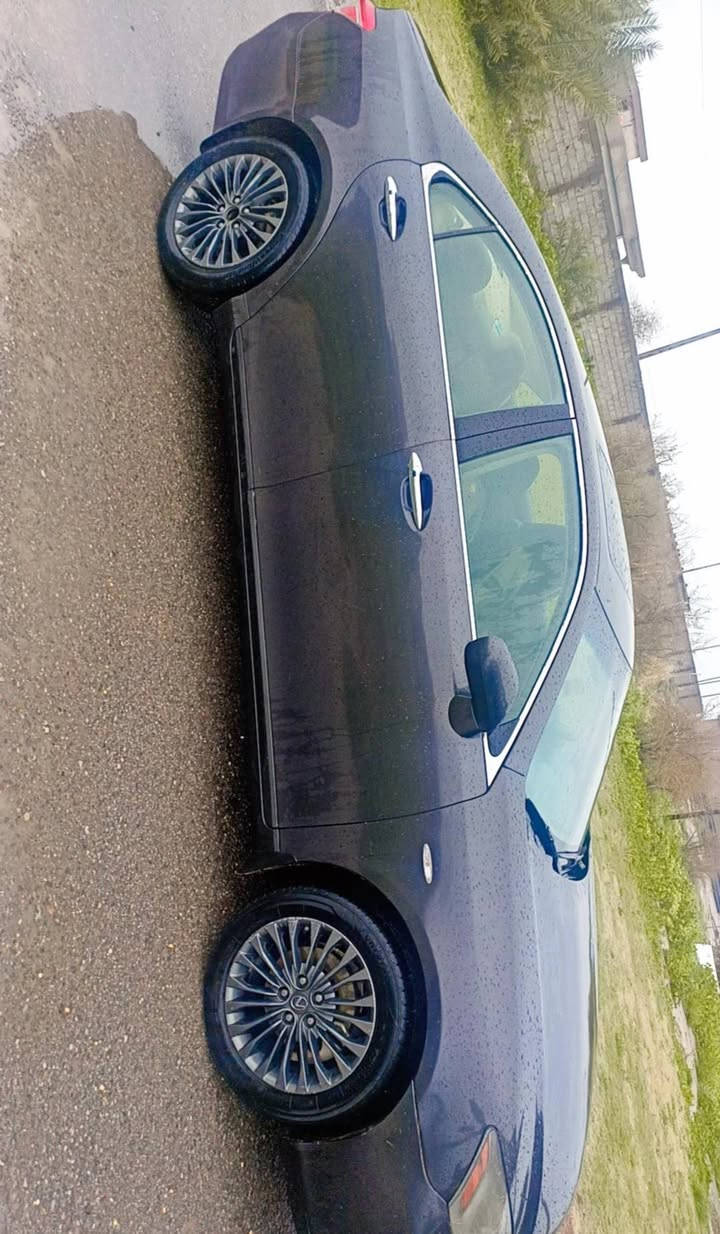 السلام عليكم سياره لكزز صالون 2009   للبيع رقم بغداد مشروع وطني مكان السياره كركوك  ***********
