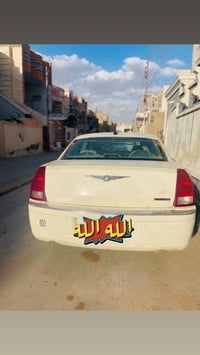 ابوما ٢٠١٠ كصت جنطه متومه شمالي مكانه بغداد  السعر 35 سياره كير ومكينه...