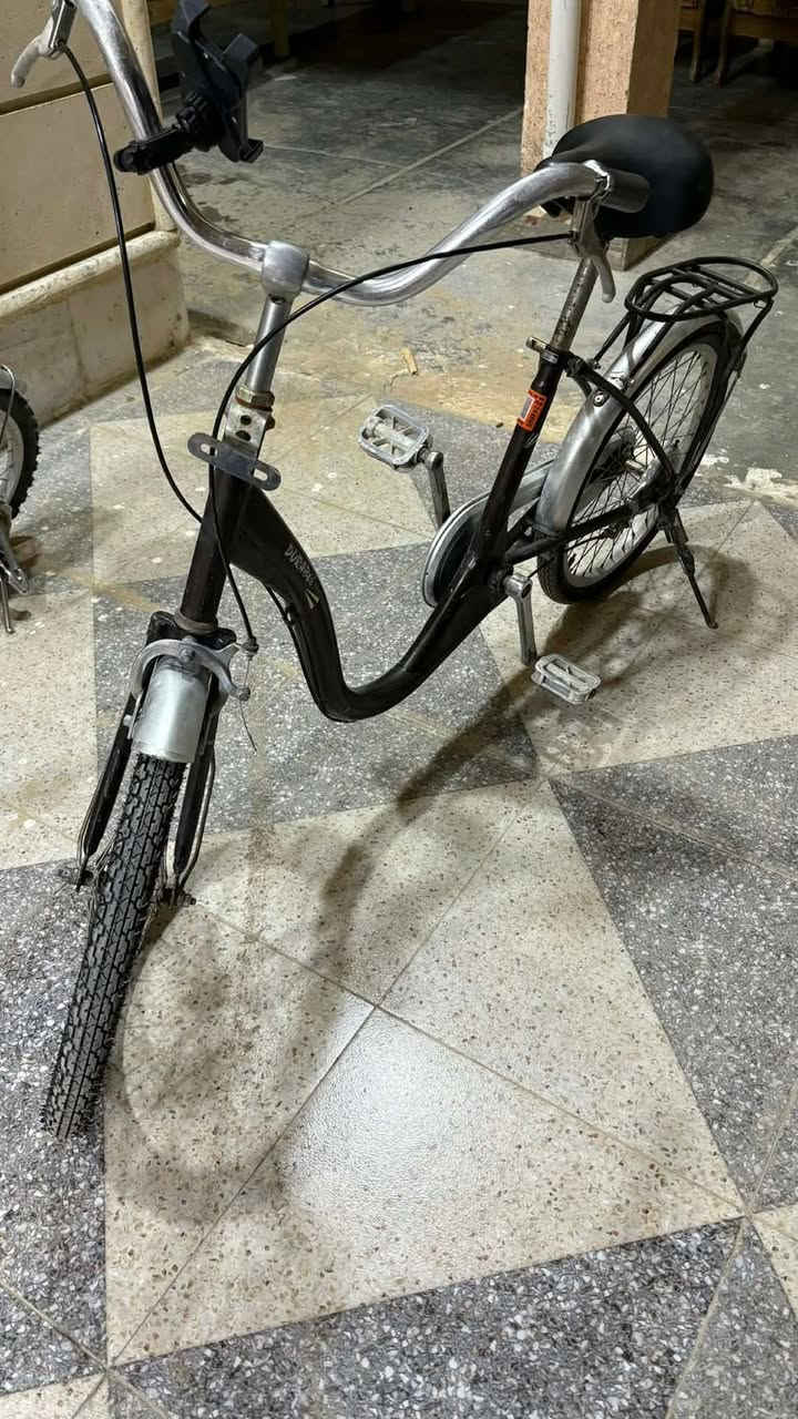 دراجة هوائية ياباني اصلي نضيفة مابيه ايي نقص الاسود 90 وبي مجال رصاصي 65 وبي مجال ***********
