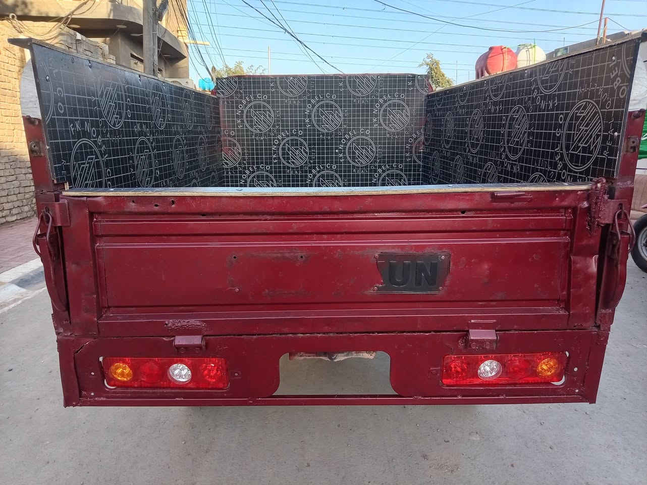 ستوتة للبيع موديل 2022 اوراق كاملة اصولية سلف هندر كاملة اكسن كبس تخم تايرات جدد مكين 2026خير من الله السعر مليون 400 وبيه مجال مكاني بغداد مدينة الصدر شارع الداخل الاتصال***********
