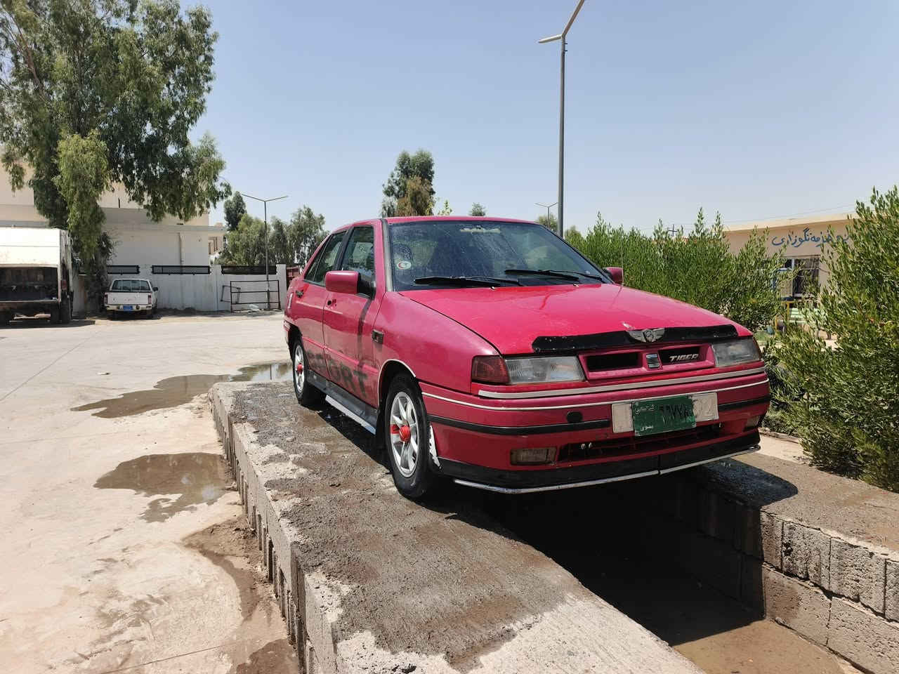 سيات للبيع الشرعي ماندلو بس اسوي وكاله خاصة عنوان الشرعي الموصل حي المثنى سيارة نضيفه نضام تبريد بس ايعوزه بطل السعر ١٣ بيه مجال شي قليل ***********
