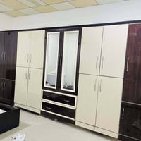 للبيع مفرد او ثنينهم عادي الكانتور 4 امتار ونص جربايه نفرين  للتواصل 0...