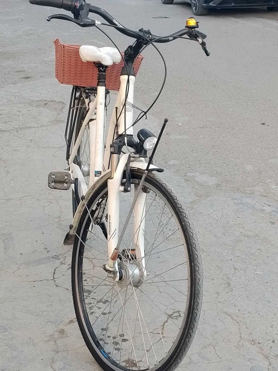 سلام عليكم بايسكل للبيع
بايسكل كير وحساس بايسكل جديد 

رقم الهاتف ***********

سعر 225 وبي مجال بسيط
مكان بغداد الدوره
