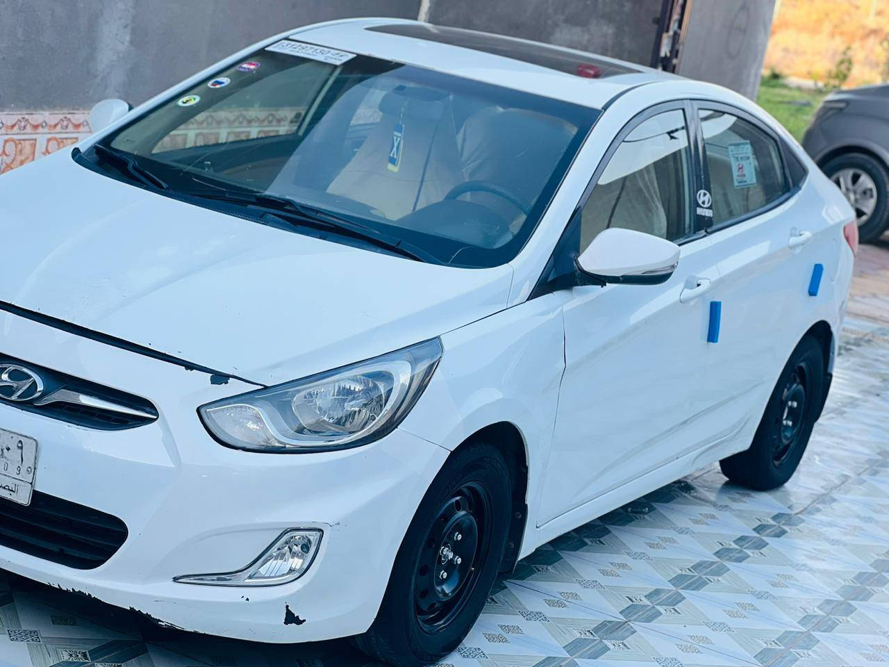 اكسنت موديل 2015خليجي محرك 1600 فول مواصفات رقم بصره تحويل ثاني يوم بيها رشات صبغ بسيطه جداً السعر 88 وبيها مجال مكان الناصريه مكلف بالنشر موبايل ***********
