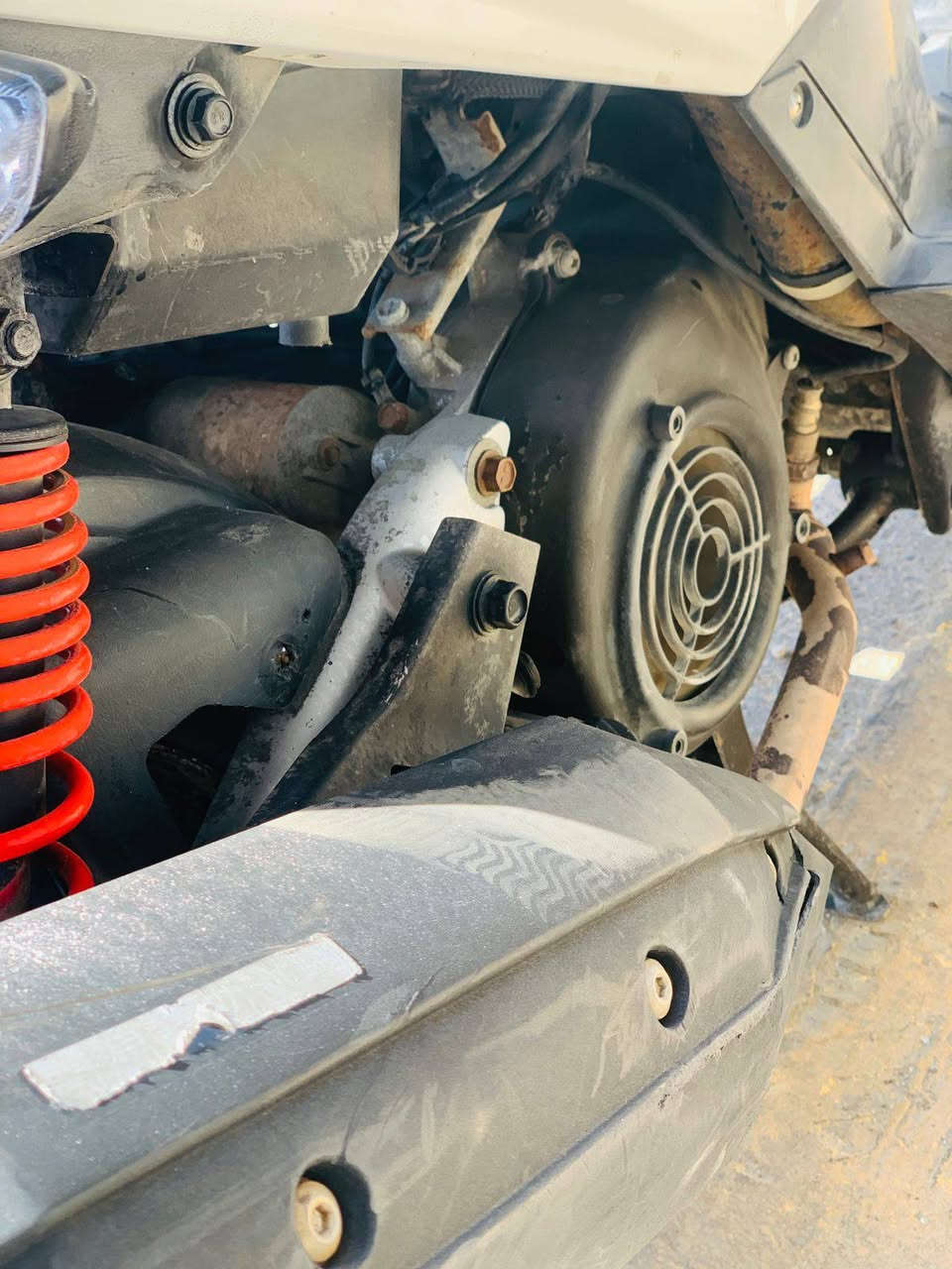 سلام عليكم دراجة جيتي ار بعده بحالة الوكالة مكفوله كفاله عامه شلعه ومعدل شك الكاع  كفرات بلاديه ختم واحد مكاني بغداد حريه   السعر ٩٥٠وبيه مجال ‏‪***********‬‏
