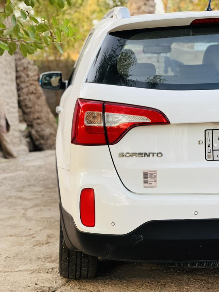 سلام عليكم سورنتو 2015 ماشيه 140 سياره كفاله عامه السونار موجود محرك سته. خليجيه فول بصمه عدد ثنين محركها مامدود عليه صبانه السعر 197 بيها مجال عنوان واسط زبيديه ‭0781 340 9651‬
