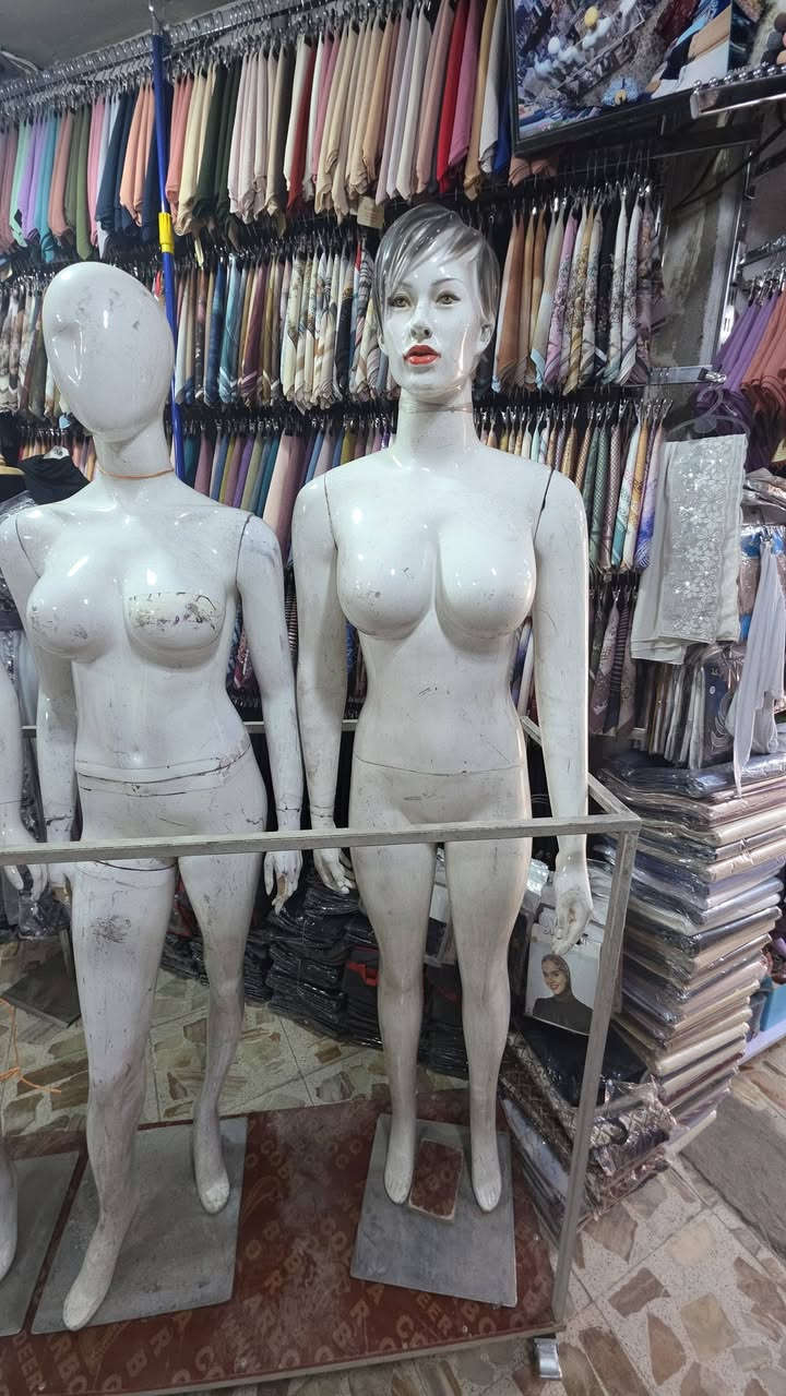 مليكانات للبيع العدد ٤ 
مع العربانه مالتهن 
نظيفات واضحه بالصور
للأستفسار مراسله متواجد خاص


**إذا كنت صاحب هذا الإعلان وتريد حذفه لأي سبب، رجاءا أرسل رسالة إلى الدعم الفني**