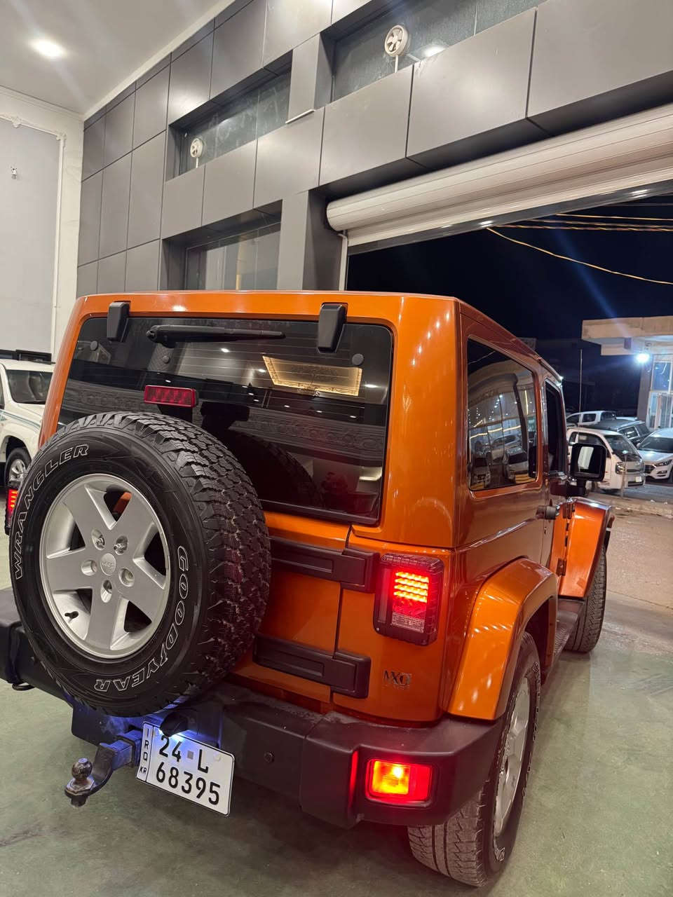 جيب رنكلر موديل ٢٠١١ 
سيارة ٣ قتعة بغ للجماليه بدون دعم 
كير محرك اكسل كهربائيات كل بشرط سيارة تايرات جديد رقم و سنوي جديد سقف بوكس سيارة مابي دينار مصرف سعر ١٣٧ ورقة مكان دهوك *********** دهوك, العراق
