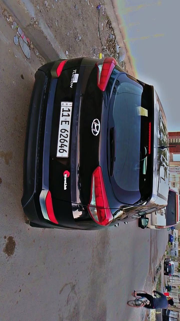 سلام عليكم اخوان
للبيع توسان 
نوع 2018 
وارد أمريكي 
حادثهة فقط جاملغ مصبوغ وبارد بلباب ورة الصدر  وشخط اصبع 
السيارة مجفتهة بس امانت الله تجفيت كلة درجة اولى 
السيارة نضيفة  وحلوى  وهيبة 
ماشي 87 حقيقي 
السعر 145 وبيهة مجال 
للستفسار *********** الرقم
