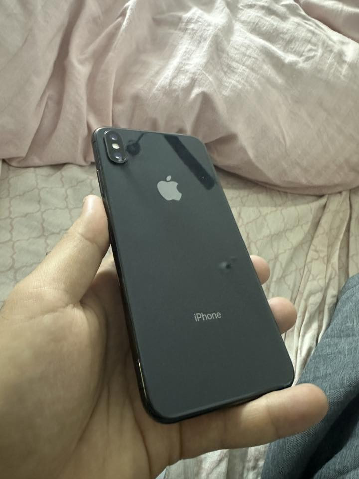 السلام عليكم اكس ماكس ذاكره ٥١٢  مبدل شاشه تعبانه ب ٣٥ الف وكامت تشكل بلمس مهم جهازمبدل بطاريه نوعيه اصليه نسبه ١٠٠  والفيس ايدي من تبدل شاشه توقف ماعرف ليش باقي جهاز كله شغال من كامره وشريحه وتصال  وكلشي يعني بعتبار جهاز. تفصيخ ماعرف اني باسعارهن قيمو باليرضى ودخلي خاص مكاني بغداد ***********
