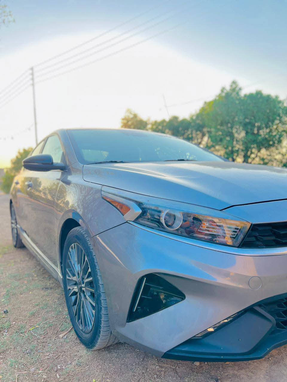 السلام عليكم
للبيع كيا فورتي 2023
جيتي لاين 
مرقم ذي قار بسمي 
ماشيه ٢٨ الف 
بصمة 
توقف ذاتي
تحديد مسار
تثبيت سرعة
لايت لد
تشغيل عن بعد 
شاشة كبيرة(كار بلاي)
شاحن لاسلكي 
كشنات جلد (تدفئة تبريد)
كاميرا دوارة 
محرك ٢٠٠٠ دوش 
اشاير بالمري 
كامرة خلفية 
ثلاث انظمة قيادة 
 رادارات 
فول للاخير عدا الفتحة
مكان السيارة ذي قار
السعر: ١٧٣

للاستفسار:***********
