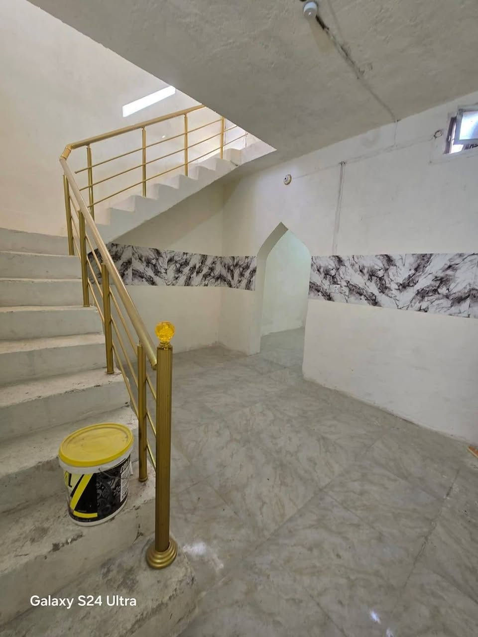 يا الله يا رزاق 🤲💸
دار للبيع 100 متر بيع مستعجل 😱📢

السعر 25مليون 💸وبي مجال للشراي يدلل 🤩

الموقع //نجف كوفه /براكيه //شارع المطار القديم 

السقف صب گونكريت مسلح البناء طابوق 👌بعد شتريد 

احجز الدار والاستفسار وبيع عقاراتگم وشراء 

 راسلوني أو الاتصال 👇

 واتساب متوفر  *********** ☎️
