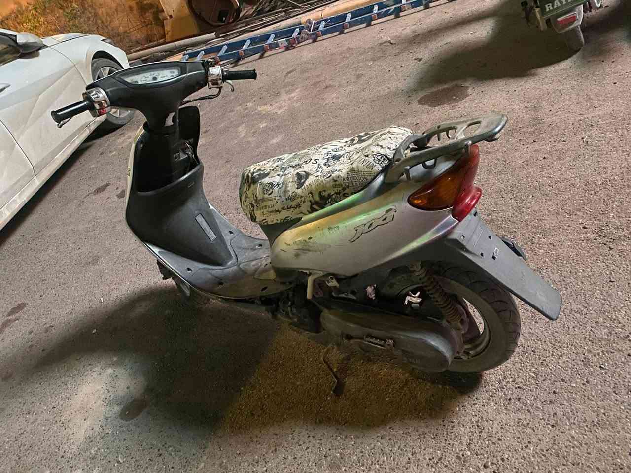 عصفوريه فحل
مكينه ناعمه 
دراجه ع وضعها من الرمبه 
للبيع ب 250 
مكاني بغداد الدوره 
***********
