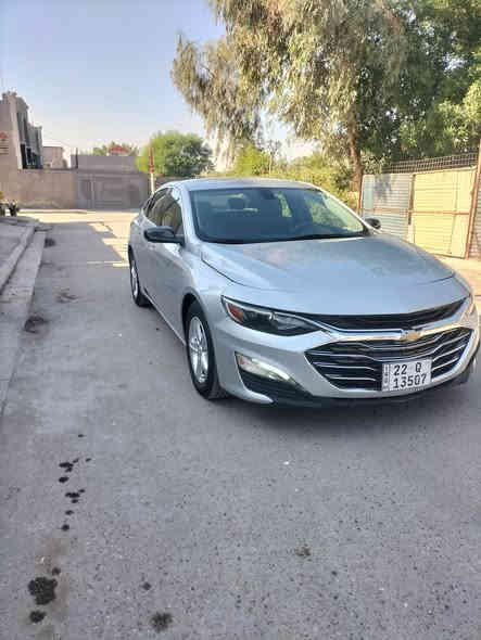 للبيع فقط ماليبو 2022 LT  لون رصاصي
رقم اربيل جديد تحويل او وكاله حاضر
ماشيه 52000 km 

صور الضرر مرفقه + السونار

المواصفات 
🔴بصمه 
🛑محرك 1500 توربو ✈️
🔴مانع انزلاق
🛑لدات اماميه نهاري 🚳
🛑تبريد قطعتين امامي خلفي 
🛑شاشه كبيره تدعم 📲Android Auto/car play
🛑خرائط Gps📌
🛑كامره خلفيه 📷
🛑كروز مثبت سرعه
🛑شاشة ضبط واعطال بل دشبول
🛑منافذ USP/ 12V /Tip C
🛑مانع انزلاق ⛔️
🛑حساس اطارات
🛑4 دسك/ Abs
تخم تاير جديد  + باتري جديد جي ام + حدادية كلها جديده
السياره جاهزه ونظيفه جداً بدون نواقص
السعر 115 وبيها مجال 

مكاني بغداد زيونه او حي الامين
***********
متوفر اتصال و واتساب
