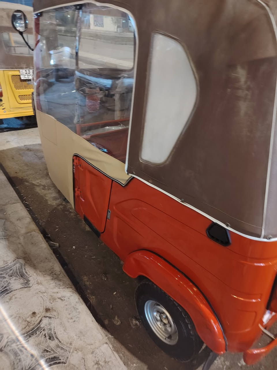 سلام عليكم تكتك مديل 23 مكفوله كفاله تكتك جديده
اوراق تكتك تكتك جديده ونضيفه مانقصهة شي كله
وضع الشركه مسجل وكاعيات ومضخم
المكان العرضات
***********
