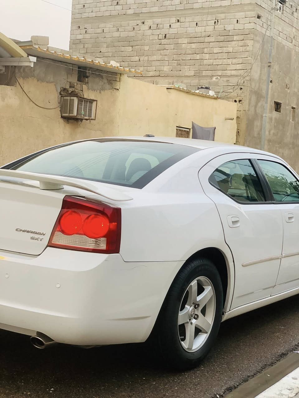 السلام عليك DODGE GARGERللبيع
سياره كفاله بحاله الوكاله ما مشتغله خط زيرو حدايده امامي خلفي 

جارجر  2010

محرك 6سلندر حجم 3500 اصل abs

كير اوتوماتيك شرط المحرك والكير ولاكسل ذهب 

رقم  رقم بصره سنويه لل 30 هزه جديده كلشي 

  شرط التحويل او وكاله

السيارة فول مواصفات 

 

كشنات جلد وكهرب  

شاشه كامرا حساسات كروز سرعة  

نظام ABS   نظام تراكشن مانع انزلاق 

 تبريد قطعتين ثلج ❄️

لايت  عالي ناصي سكنات كلشي جديد بحاله الوكاله 

ويل كب  طخم تاير جديد

جاهزة من كلشي‼️ السياره بس دعاميه الأمام صبغ بدون معجون السعر 135 وبيه مجال للشراي عنوان بصره زبير للاستفسار اكثر ***********
