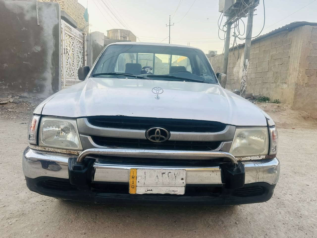 بيك اب تويوتا 2002 مكينه وكير وشاصي مكفولات بيها تجيه وصبغ سعرها 55 وبيها مجال رقم ميسان تحويل ثاني يوم للاستفسار ‭0773 213 1899‬
