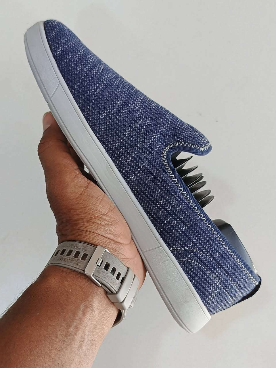 نون بوش اصلي اورجنال
▪️قياس 42---26..cm طول القدم 
👟 طبي وزن خفيف مريح القدم 
☎ واتساب ***********☎
🚗 توصيل كافة محافظات العراق 🚗

