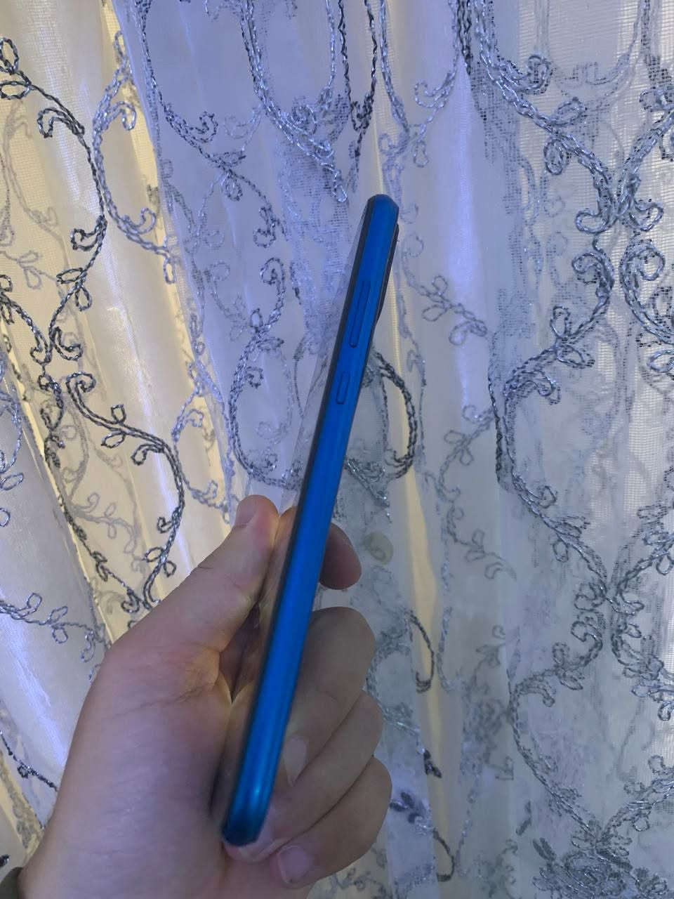 السلام عليكم للبيع جهاز هواوي y7p السعر ٤٧ قفل 
ذاكر٦٤ ورام ٤ جهاز شاشه بلاد خالي من كل عيب 
(ضمان يومين)


**إذا كنت صاحب هذا الإعلان وتريد حذفه لأي سبب، رجاءا أرسل رسالة إلى الدعم الفني**
