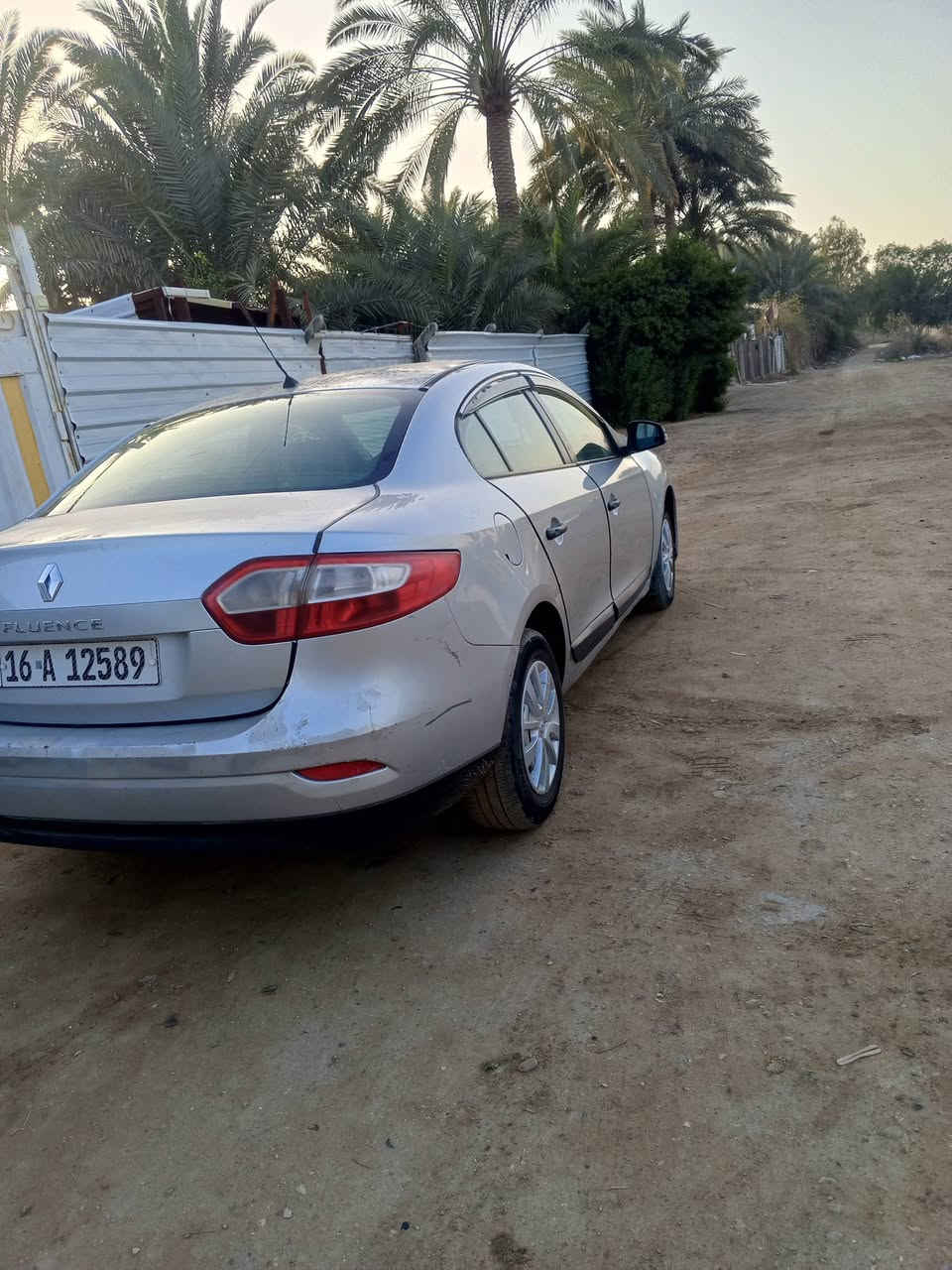 للبيع رينو فلونس موديل 2012 كير مكينه كهربائيات تخم تاير كله جديد مدون ضربه رقم جديد قادسيه سنويه لل 29 بسمي تحويل ثاني يوم سعر 60 وبيها مجال رقم الهاتف ***********
