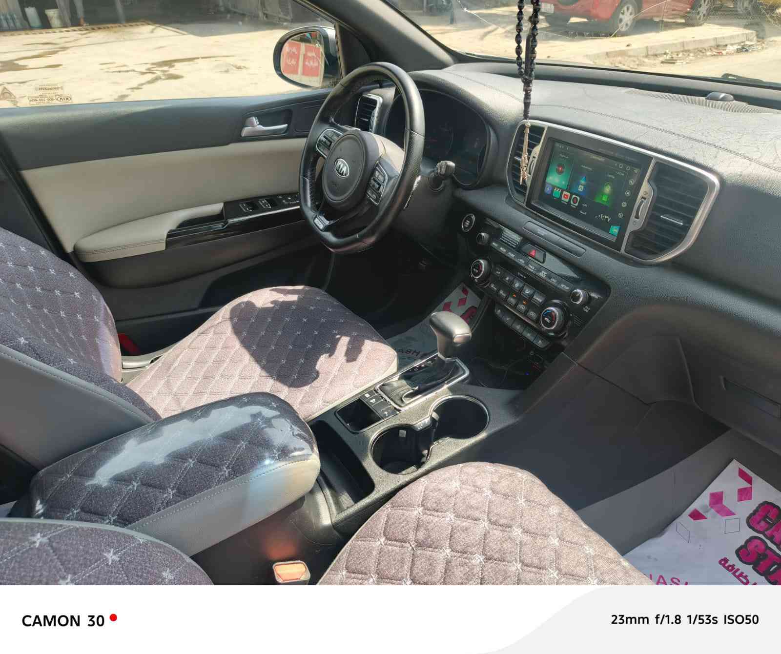 سلام عليكم كيه سبورتج موديل 2017
فول مواصفات وارد امريكي ماشيه ٧٦ الف السعر 125$)) ***********مكان سياره مدينه الصدر
