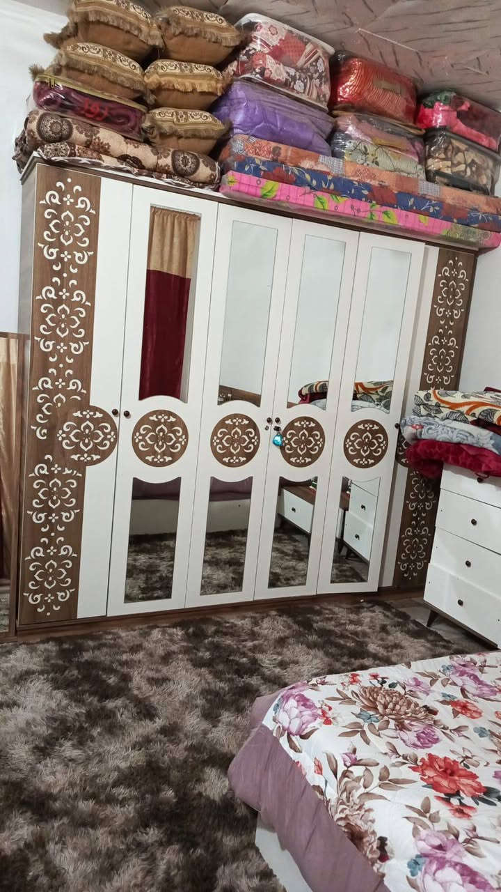 سلام عليكم غرفه لبيع 7قطع سعر 600وبيها مجال عنوان بغداد بوبشام


**إذا كنت صاحب هذا الإعلان وتريد حذفه لأي سبب، رجاءا أرسل رسالة إلى الدعم الفني**