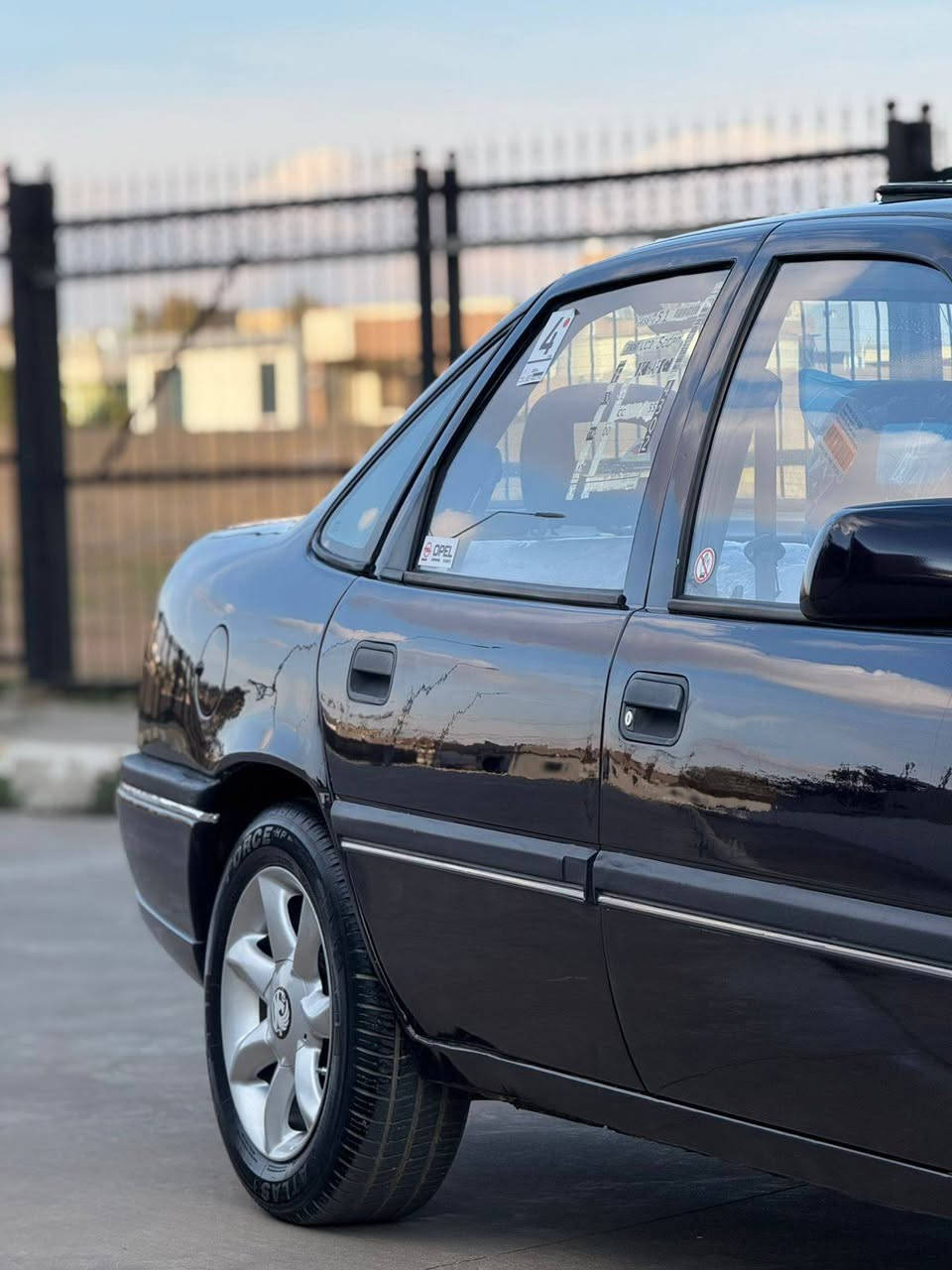 اوبل فكتراموديل ١٩٩١محرك ٢٠صبغ جماليه سنويه وهزه جديد٢٠٣١بسمي 
***********عنوان كركوك بنجاعلي كركوك, العراق
