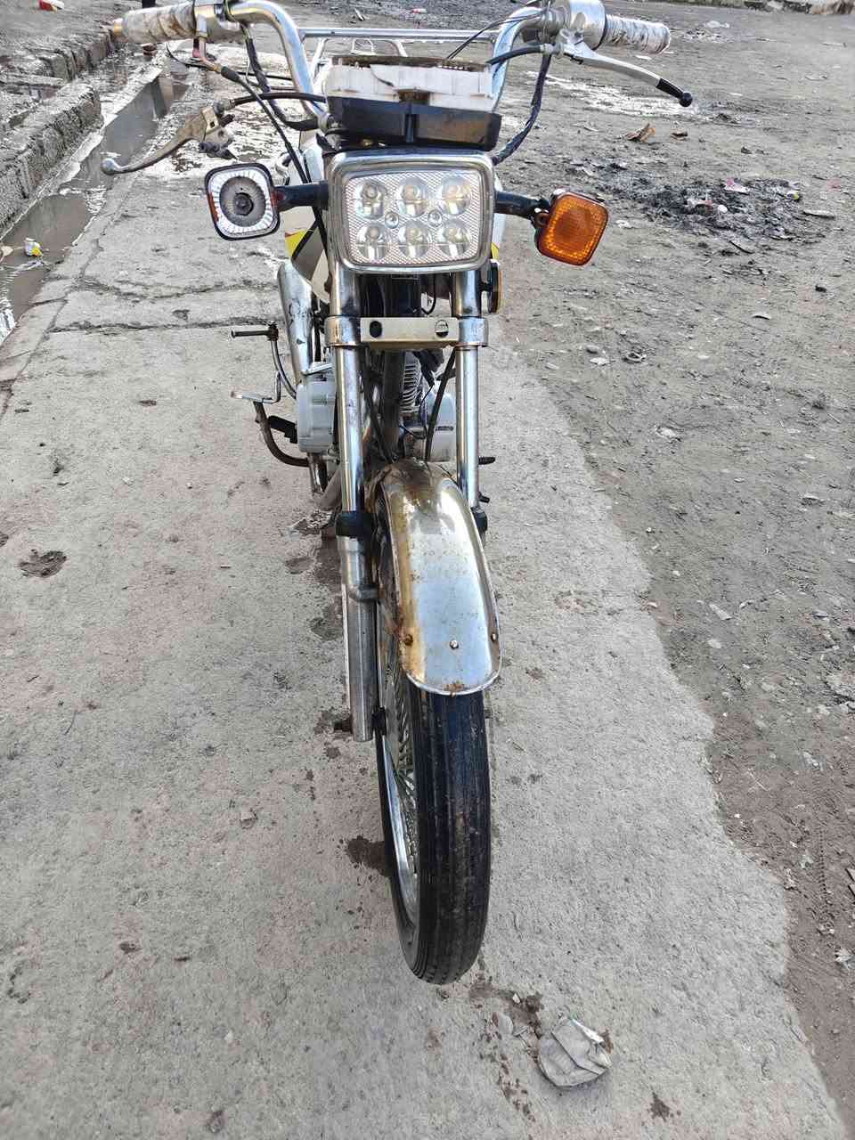 للبيع موديل 17محرك اخرش نشاط سعر 225استفسار  ‏‪0789 178 3927‬‏
