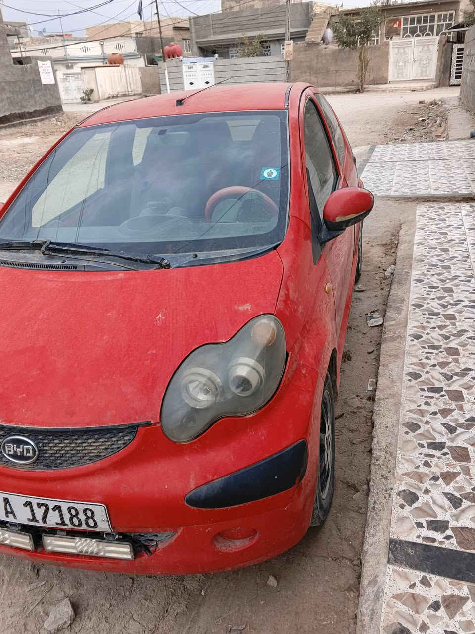 السلام عليكم
بي واي دي f0 موديل 2013 كير عادي
رقم كربلاء انكليزي 
مكينتهه توني مجفتهه بلادية تبريدهه كمبريسر عطلان
مكاني بابل رقم ***********
السعر 32 وبيهه مجال
