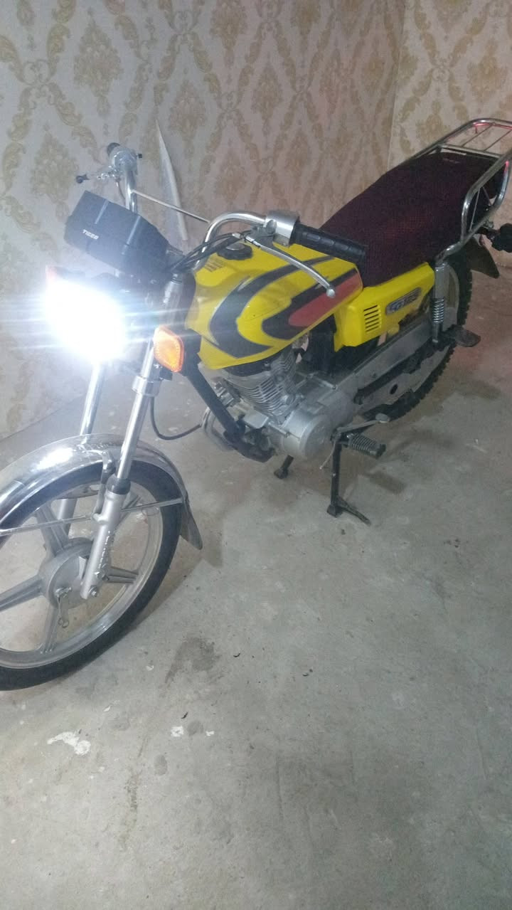 سلام عليكم دراجه خير من الله البيع سعر 500قفل ***********
