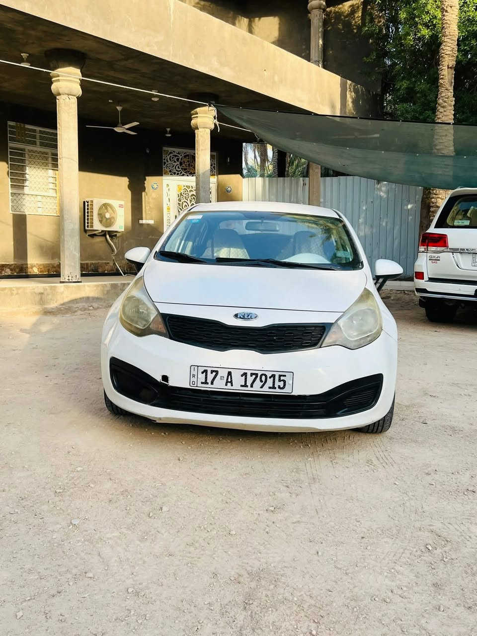 كيا ريو 2013 خليجي محرك 1600 قطرتين بيهه جاملغ عكس السايق امامي وخلفي بدون عابر السعر 88  مكان سماوه المركز    ***********
