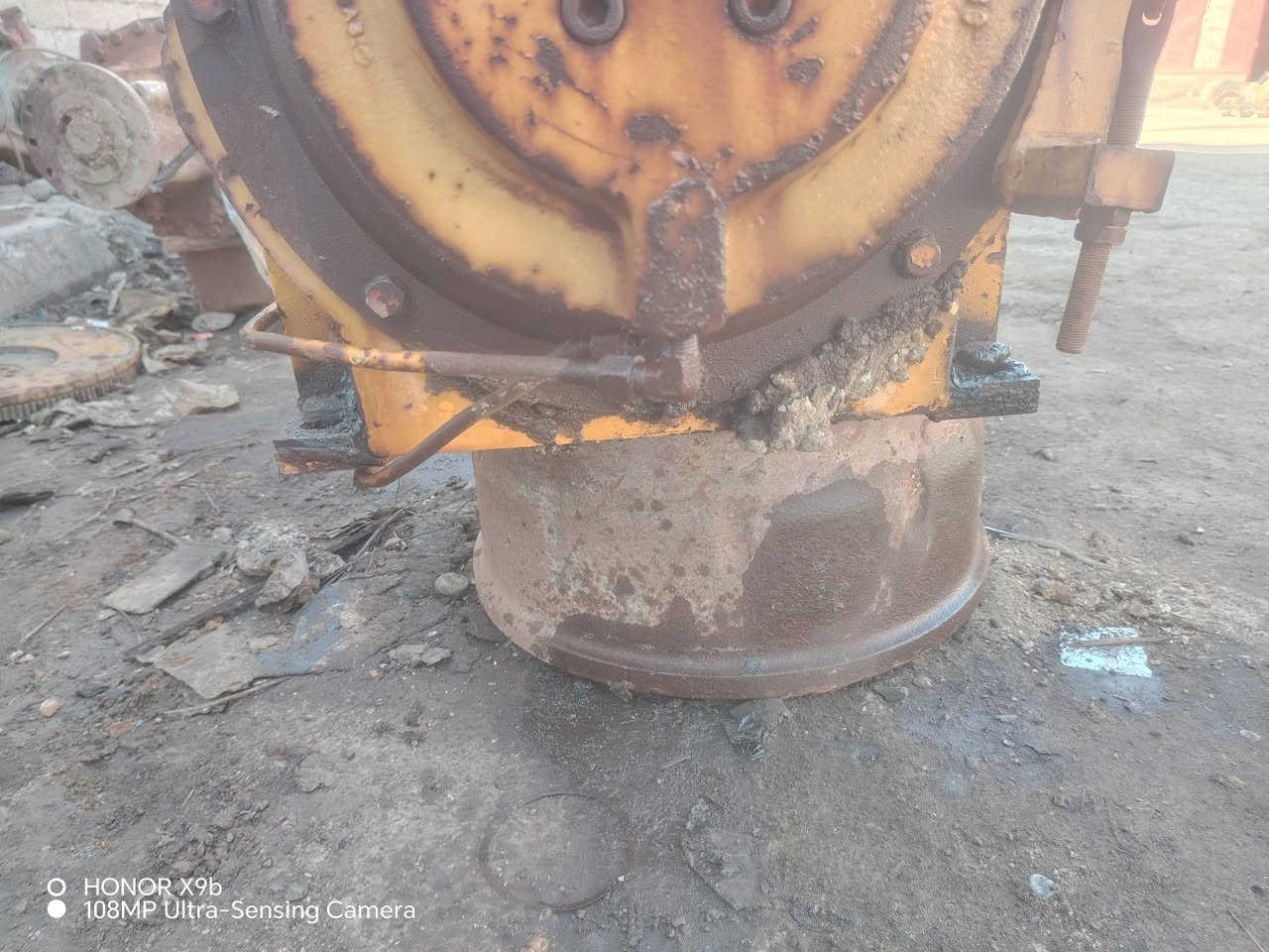 ***********
***********
٧$
