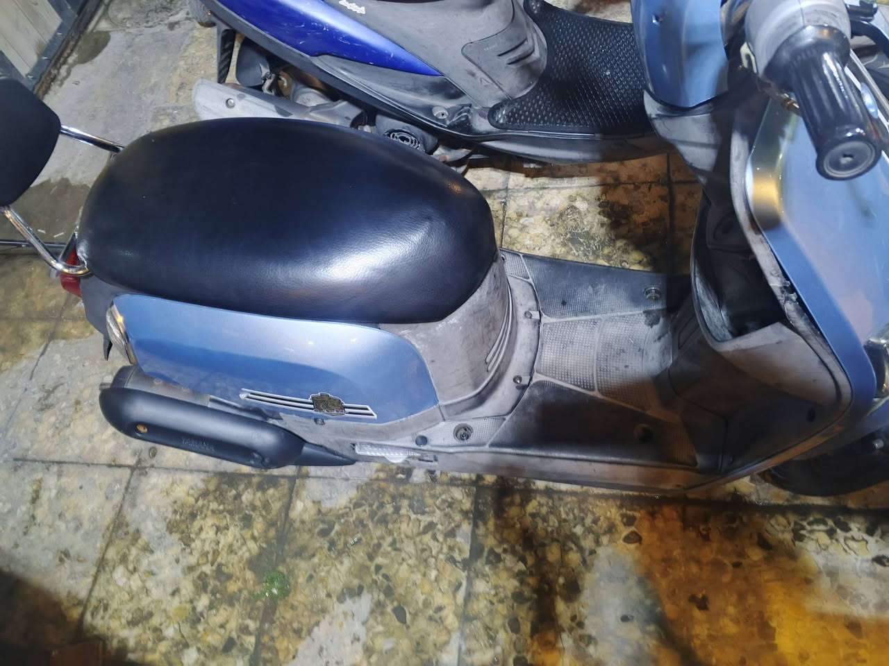 سلام عليكم شباب دراجه بوليس كابريتر مكفولة من كلشي نقص بس كتف مال اشاير يشكل للبيع او مراوس بعدله مكاني بغداد حي القاهره


**إذا كنت صاحب هذا الإعلان وتريد حذفه لأي سبب، رجاءا أرسل رسالة إلى الدعم الفني**