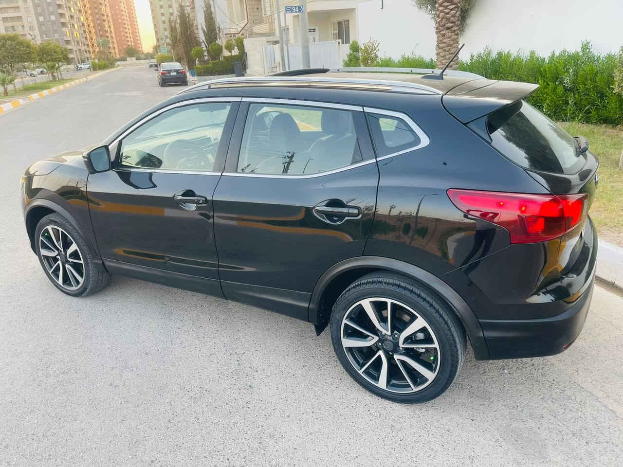 نیسان ڕۆگ ٢٠١٧ سپۆرت دەبڵ ئەکسل
بێ سبوخ بێ لێدران نمونە لە جوانی
٥٥ هەزار ڕۆشتووە
قەپات مواسەفات ٣٦٠ کامیرا و حاسە سلاید ڕادار خەتی جادە کوشن جلد کوشن کارەبا سوکان هیتەر و زۆر مواسەفاتی تر

بۆ زانیاری زیاتر پەیوەندی بکە
***********
***********
——————————————
نيسان روج 2017 سبورت دبل أكس
مثالٌ للجمال، بلا منازع
55 ألف ماشية
كاميرا 360 درجة، رادار ، فتحة ، وسائد هوائية على خط الطريق، وسائد جلدية، فرامل كهربائية، تدفئة، والعديد من الميزات الأخرى

للمزيد من المعلومات، تواصل معنا
***********
***********
