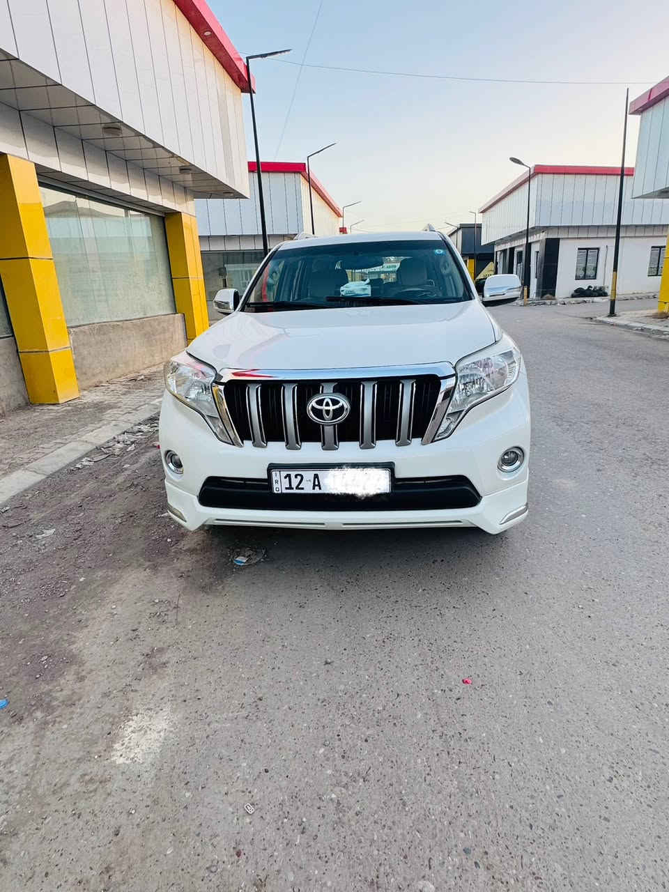 ‏سلام عليكم للبيع  سيارة برادو موديل 11 السيارة أربع سلندر ￼ ‏ بصمة  ثلاث قطع تبريد السعر 230 وبها مجال بسيط مكانها الشرقاط مجاور الأطفال الاستفسار أكثر الاتصال ع الرقم  
رقم السيارة نينوى دولي والسنويه تنهي بل 2030

(*********** ￼￼￼￼)
