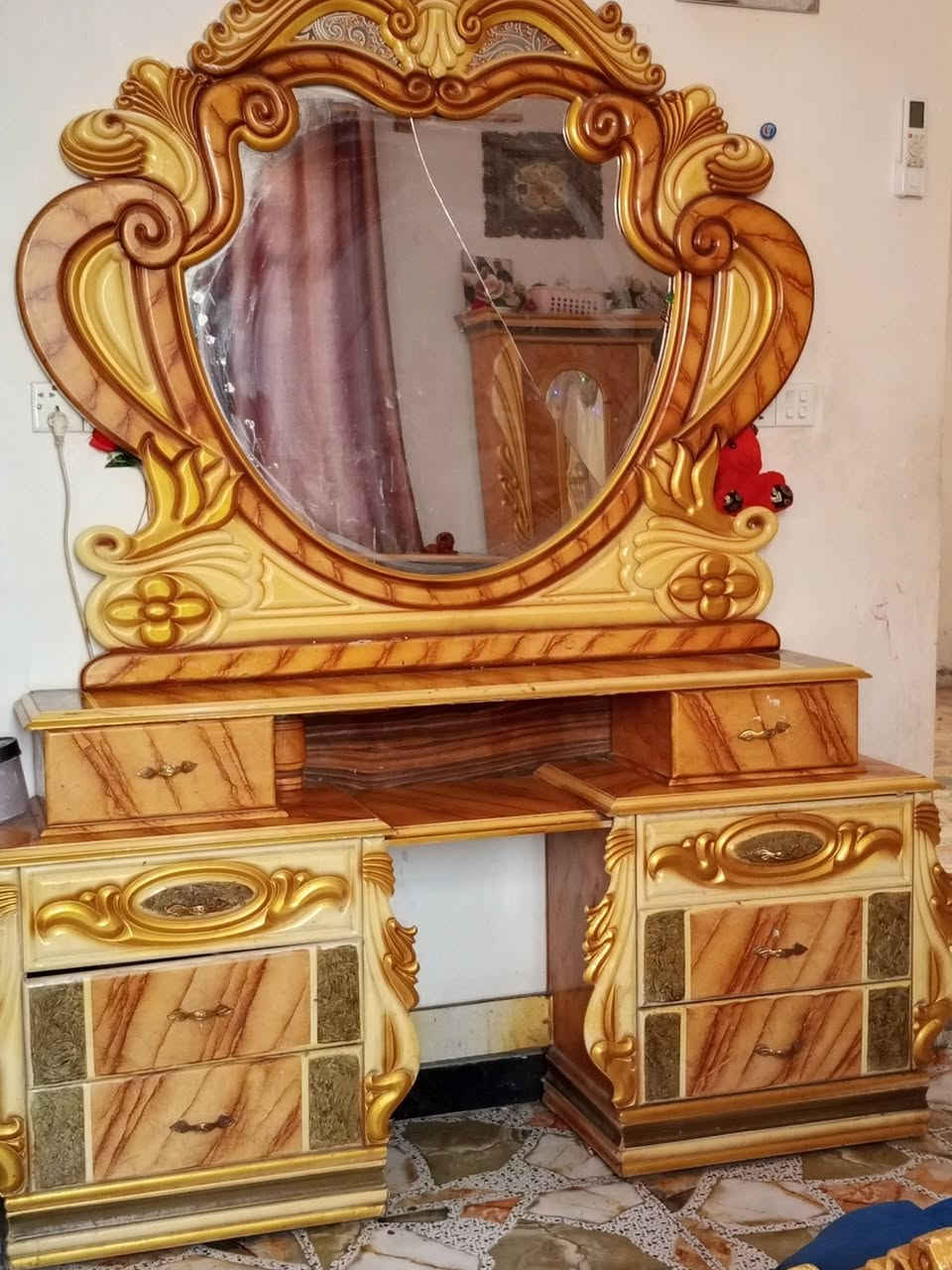 على بركه الله غرفه اخشاب للبيع ب800نضيفه صاج عنوان العماري


**إذا كنت صاحب هذا الإعلان وتريد حذفه لأي سبب، رجاءا أرسل رسالة إلى الدعم الفني**