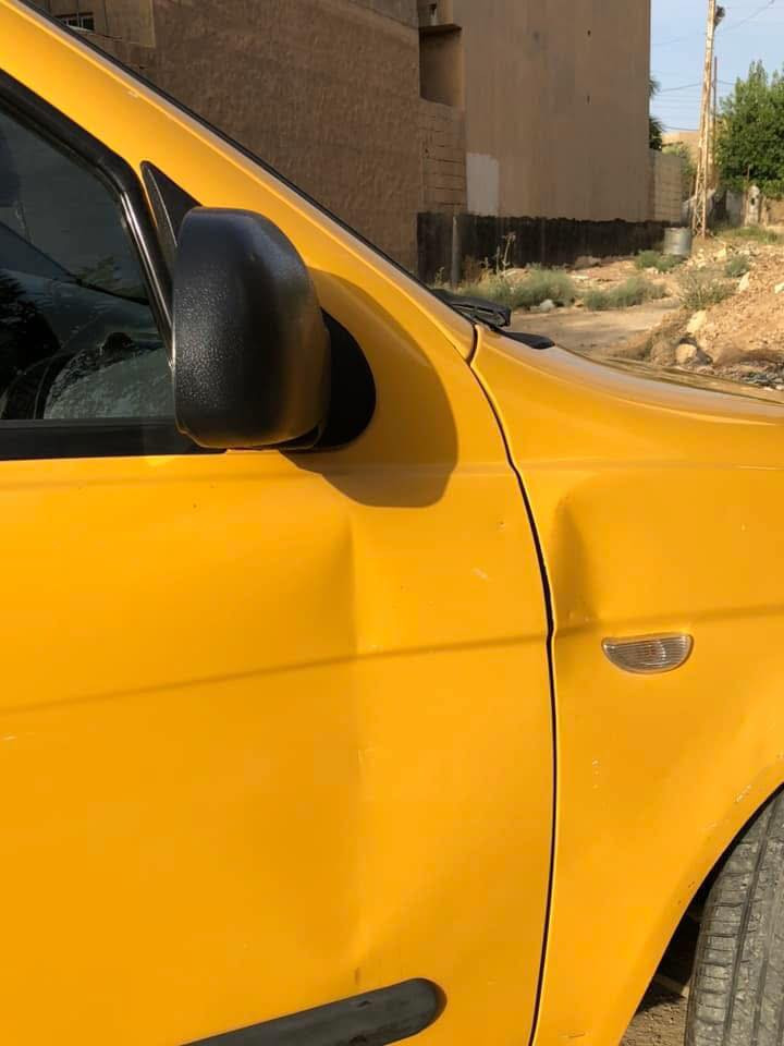 السلام عليكم
طيبة موديل 2016 للبيع 
ماشية 200 الف 
ضربتها موضحه بالصور وبيها معجون بالچاملغ الخلفي 
بنيد مبدل اصلي شركة
تبريد تدفئة شغال 
كهربائياتها كلهن شغالات 
السعر 36 وبيها مجال بسيط 
***********
