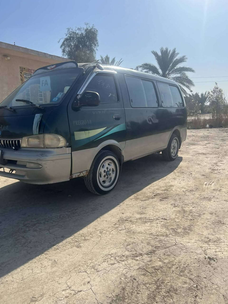 السلام عليكم سياره بريجو لبيع موديل 98 مكينة اوكير أو اكسن يخبل حديده مصفره سيارة مكان الحيره غير متواجد على فيس. ***********
