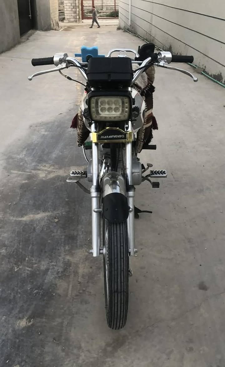 نامي برو مودل 18 ما مفتوح اوراق كامله مكاني ديالئ اتصل ***********
