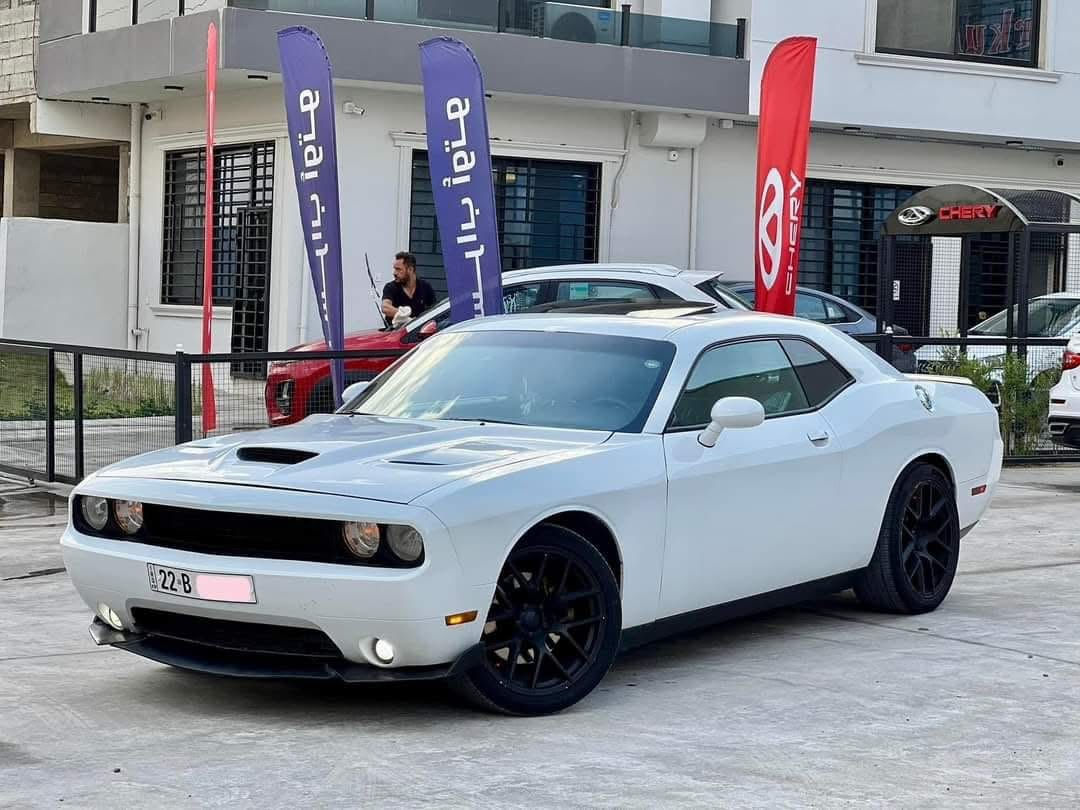 السلام عليكم
جالنجر 2012 للبيع SXT PLAS

كير محرك كفاله

تدفئه تبريد شغال 

كهربائيات كلها شغاله 

سياره حلوه ومرتبه مال بيت 

ضررها جاملغ وباب سكن 

وبنيد محدث والجاملغ الوره بي تعديل بارد وصبخ شويه 

ابيع حزام سياره حته لاتعبني واتعبك 

سياره فول مواصفات مناقصها شي 

السعر١٠٠  

سياره باسمي سنويه جديده وهزه خلصت بشهر العاشر 

تحويل مباشر  ***********

مكان سياره تكريت 

وشكرا 🤍
