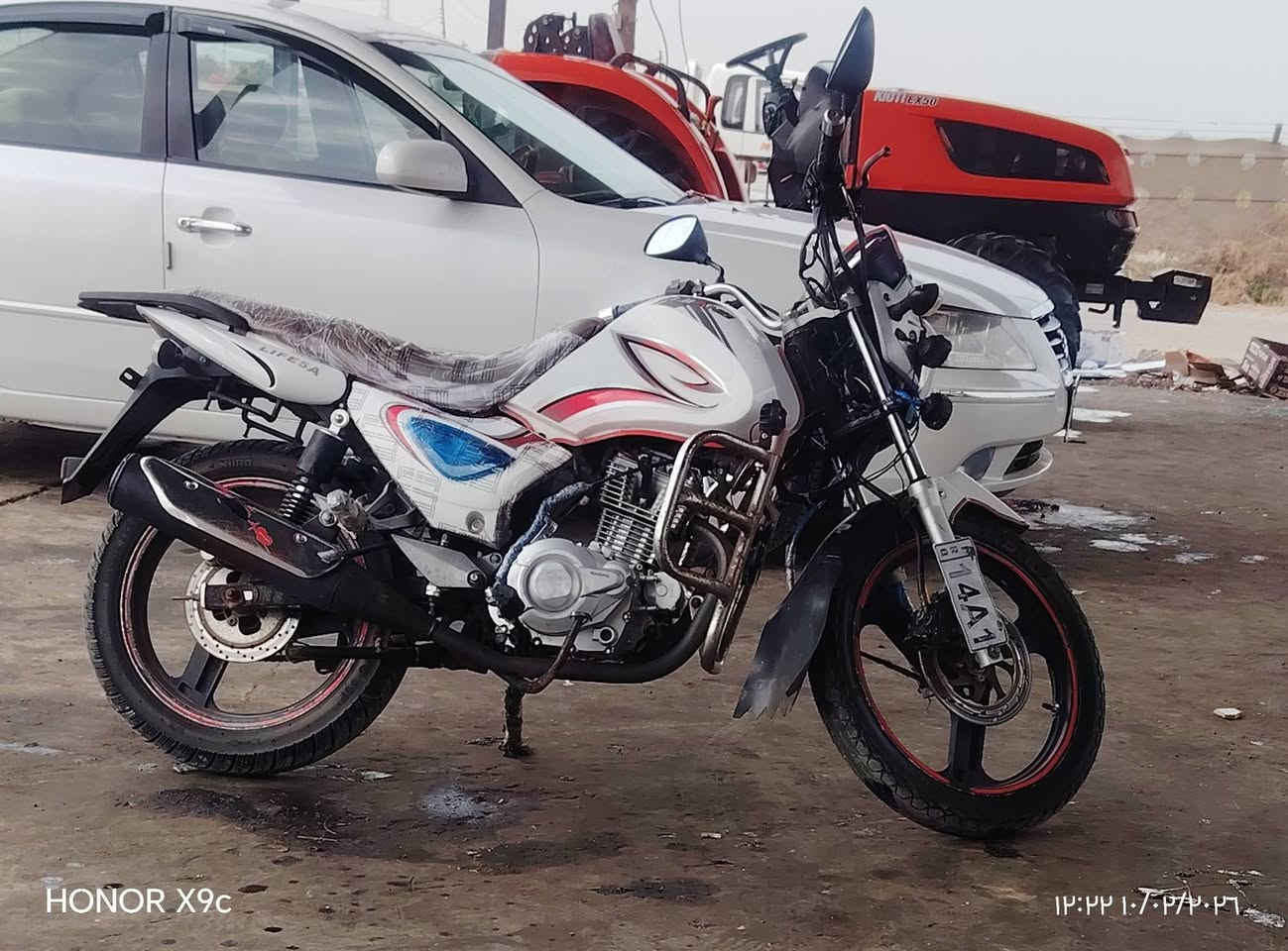 سلام عليكم سنكي للبيع موديل ٢٠١٥ بس مرتب على اخر حباية محرك مكفول وكلشي مكفول نكرة سلف سعر ٥٥٠ وبي مجال شرط تاخذة ما تذب علية دينار هاتف  ***********
