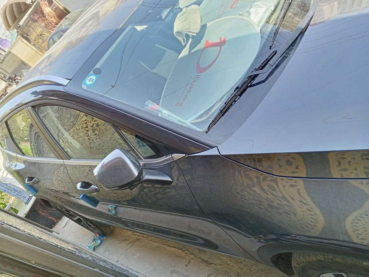 السلام عليكم جميعاً
للبيع كيا سبورتج هايبرد وارد امريكي موديل 2024 رقمها بغداد وبأسمي ضررها الجاملغ جهةٍ السايق ومعدل عالبارد ماشية 20 الف فول مواصفات ماعدا البانوراما والمري السبير مانازل 
العنوان بغداد حي أور ولمزيد من المعلومات الاتصال بالرقم ***********

