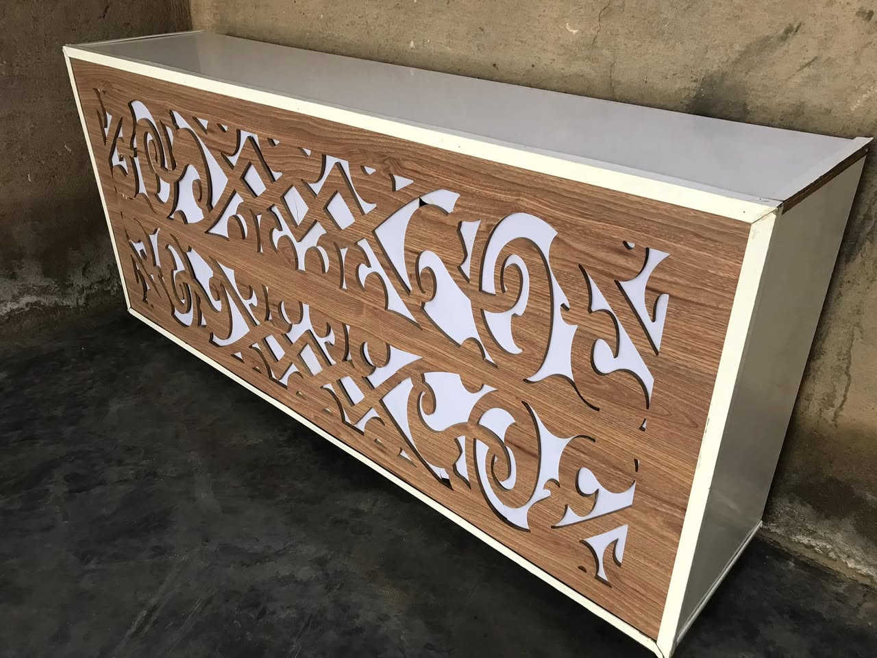 السلام عليكم 
ميز للبيع 
السعر 100 الف 
الخالدية الصديقيه


**إذا كنت صاحب هذا الإعلان وتريد حذفه لأي سبب، رجاءا أرسل رسالة إلى الدعم الفني**